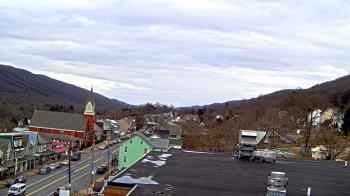 Weather camera view of Line Mountain ES Trevorton.