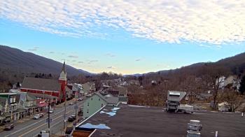 Weather camera view of Line Mountain ES Trevorton.