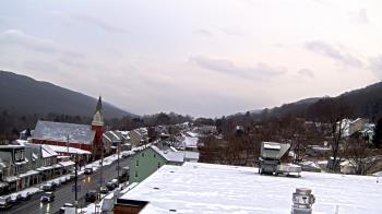 Weather camera view of Line Mountain ES Trevorton.