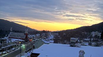 Weather camera view of Line Mountain ES Trevorton.