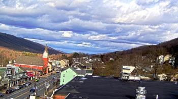 Weather camera view of Line Mountain ES Trevorton.