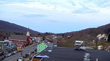 Weather camera view of Line Mountain ES Trevorton.