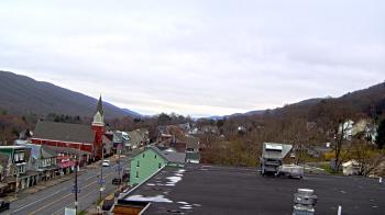 Weather camera view of Line Mountain ES Trevorton.