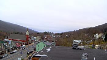 Weather camera view of Line Mountain ES Trevorton.