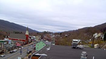 Weather camera view of Line Mountain ES Trevorton.