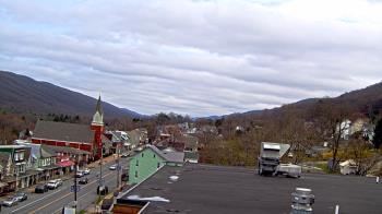 Weather camera view of Line Mountain ES Trevorton.