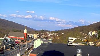 Weather camera view of Line Mountain ES Trevorton.