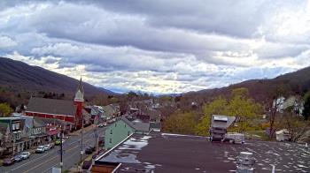 Weather camera view of Line Mountain ES Trevorton.