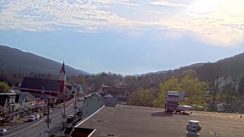 Weather camera view of Line Mountain ES Trevorton.