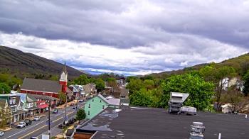 Weather camera view of Line Mountain ES Trevorton.