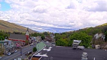 Weather camera view of Line Mountain ES Trevorton.