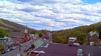 Weather camera view of Line Mountain ES Trevorton.