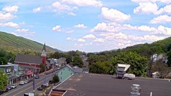 Weather camera view of Line Mountain ES Trevorton.