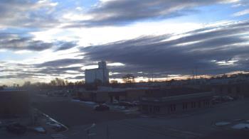 Weather camera view of Joyce ES.