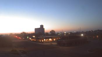 Weather camera view of Joyce ES.