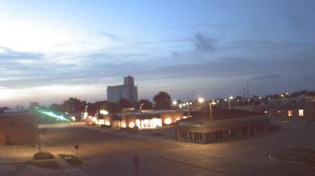 Weather camera view of Joyce ES.