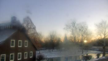 Weather camera view of Velvet Ice Cream.