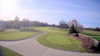 Weather camera view of Village Links of Glen Ellyn.