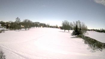 Weather camera view of Village Links of Glen Ellyn.