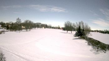 Weather camera view of Village Links of Glen Ellyn.
