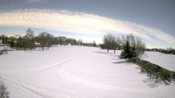 Weather camera view of Village Links of Glen Ellyn.