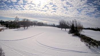 Weather camera view of Village Links of Glen Ellyn.