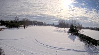 Weather camera view of Village Links of Glen Ellyn.