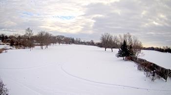 Weather camera view of Village Links of Glen Ellyn.