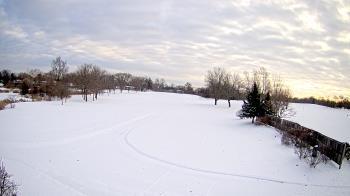 Weather camera view of Village Links of Glen Ellyn.