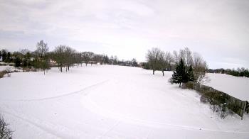 Weather camera view of Village Links of Glen Ellyn.