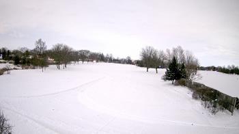 Weather camera view of Village Links of Glen Ellyn.