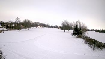 Weather camera view of Village Links of Glen Ellyn.