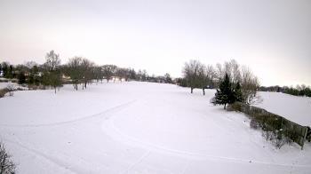 Weather camera view of Village Links of Glen Ellyn.