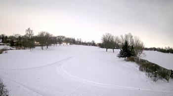 Weather camera view of Village Links of Glen Ellyn.