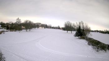 Weather camera view of Village Links of Glen Ellyn.