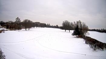 Weather camera view of Village Links of Glen Ellyn.