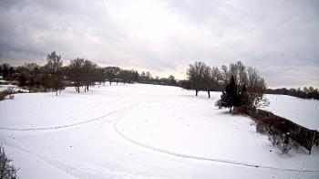 Weather camera view of Village Links of Glen Ellyn.