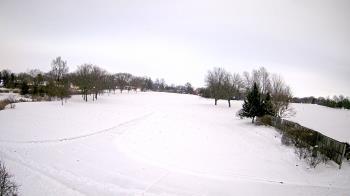 Weather camera view of Village Links of Glen Ellyn.