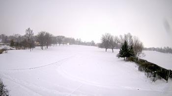 Weather camera view of Village Links of Glen Ellyn.