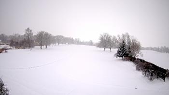 Weather camera view of Village Links of Glen Ellyn.