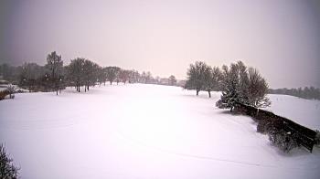 Weather camera view of Village Links of Glen Ellyn.