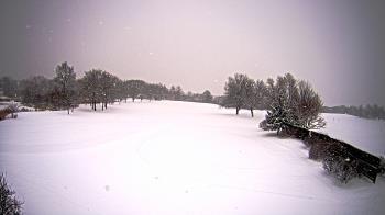 Weather camera view of Village Links of Glen Ellyn.