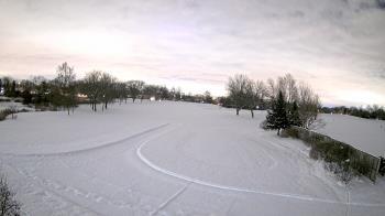Weather camera view of Village Links of Glen Ellyn.
