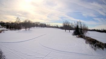 Weather camera view of Village Links of Glen Ellyn.