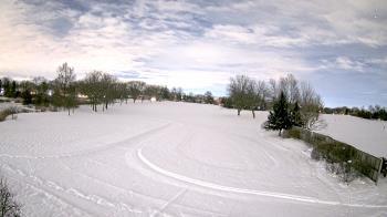 Weather camera view of Village Links of Glen Ellyn.