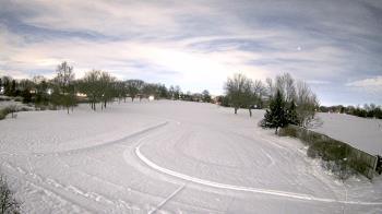 Weather camera view of Village Links of Glen Ellyn.
