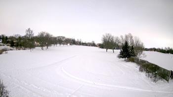 Weather camera view of Village Links of Glen Ellyn.