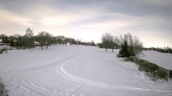Weather camera view of Village Links of Glen Ellyn.
