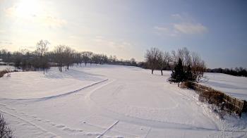 Weather camera view of Village Links of Glen Ellyn.