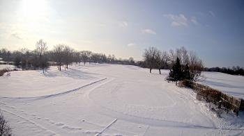 Weather camera view of Village Links of Glen Ellyn.